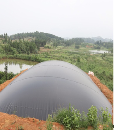 黑膜沼氣池土工膜用多厚的土工膜建造？